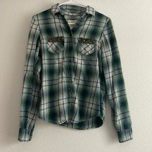 Abercrombie & Fitch flannel with embellished pockets